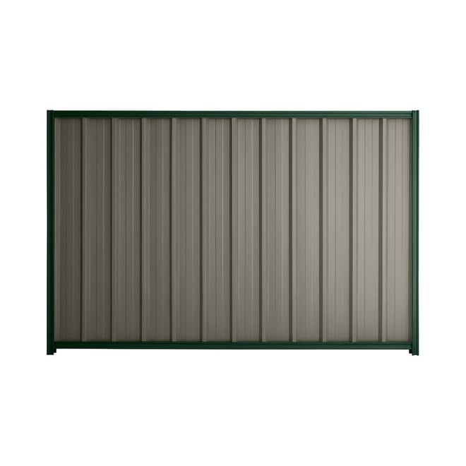 Good Neighbour® Superdek® 1200mm High Fence Panel Sheet: Marsh Post/Track: Caulfield Green