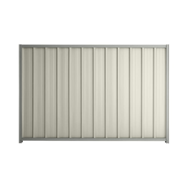 Good Neighbour® Superdek® 1500mm High Fence Panel Sheet: Off White Post/Track: Gull Grey