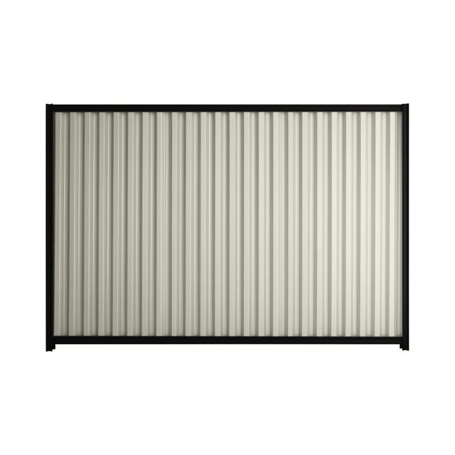Good Neighbour® Smartspan® 1500mm High Fence Panel Sheet: Off White Post/Track: Ebony