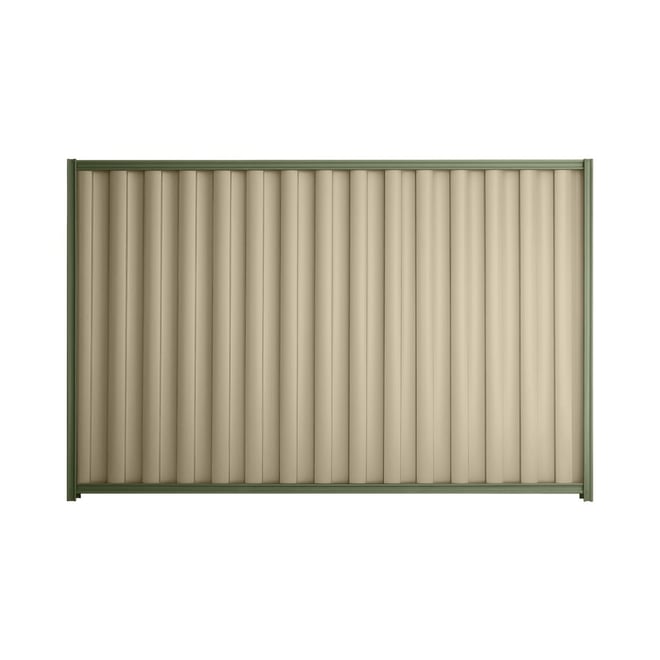 Good Neighbour® Wavelok® 900mm High Fence Panel Sheet: Merino Post/Track: Mist Green
