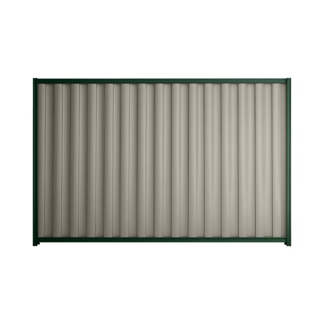 Good Neighbour® Wavelok® 1500mm High Fence Panel Sheet: Birch Post/Track: Caulfield Green