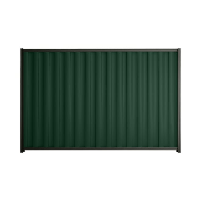 Good Neighbour® Wavelok® 1500mm High Fence Panel Sheet: Caulfield Green Post/Track: Slate Grey