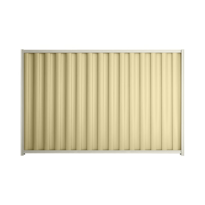 Good Neighbour® Wavelok® 1500mm High Fence Panel Sheet: Primrose Post/Track: Off White