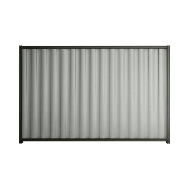 Good Neighbour® Wavelok® 1800mm High Fence Panel Sheet: Gull Grey Post/Track: Slate Grey