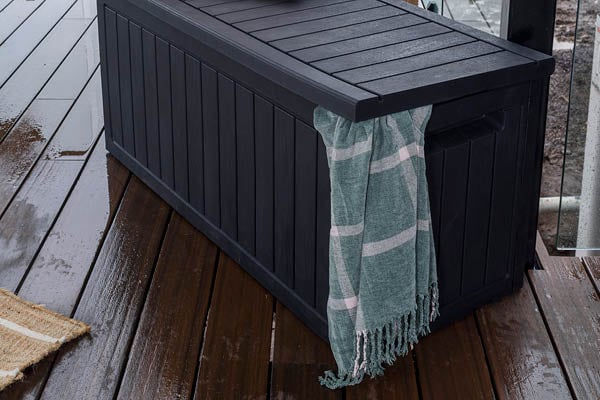 outdoor storage boxes