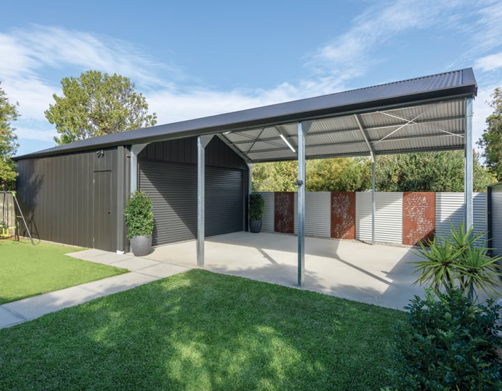 Gable Roof Garages Range Garage_01.jpg