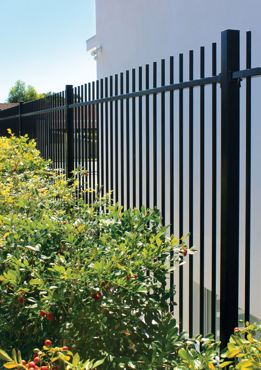 Aluminium Fencing Stratco