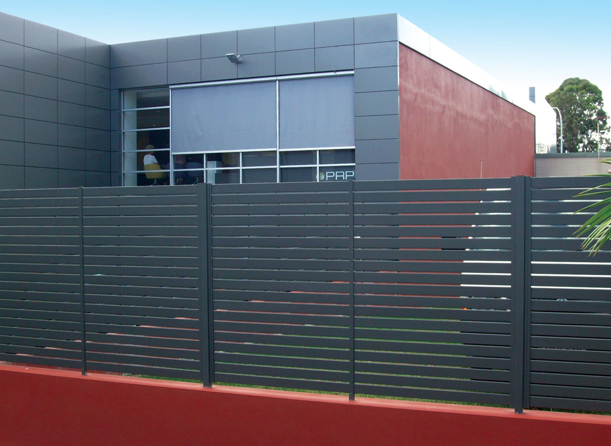 EziSlat Fencing Stratco