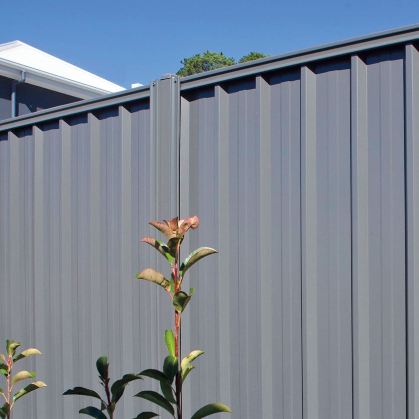 Good Neighbour® Superdek® 1200mm High Fence Panel Sheet: Mist Green ...