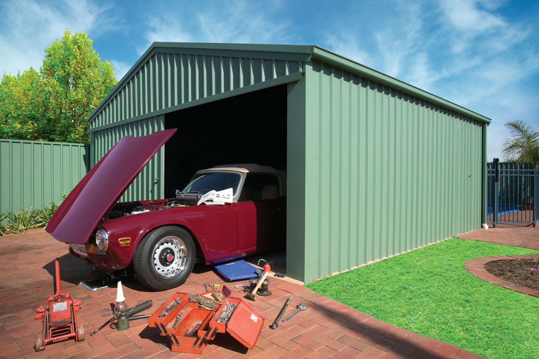 gable roof shed stratco