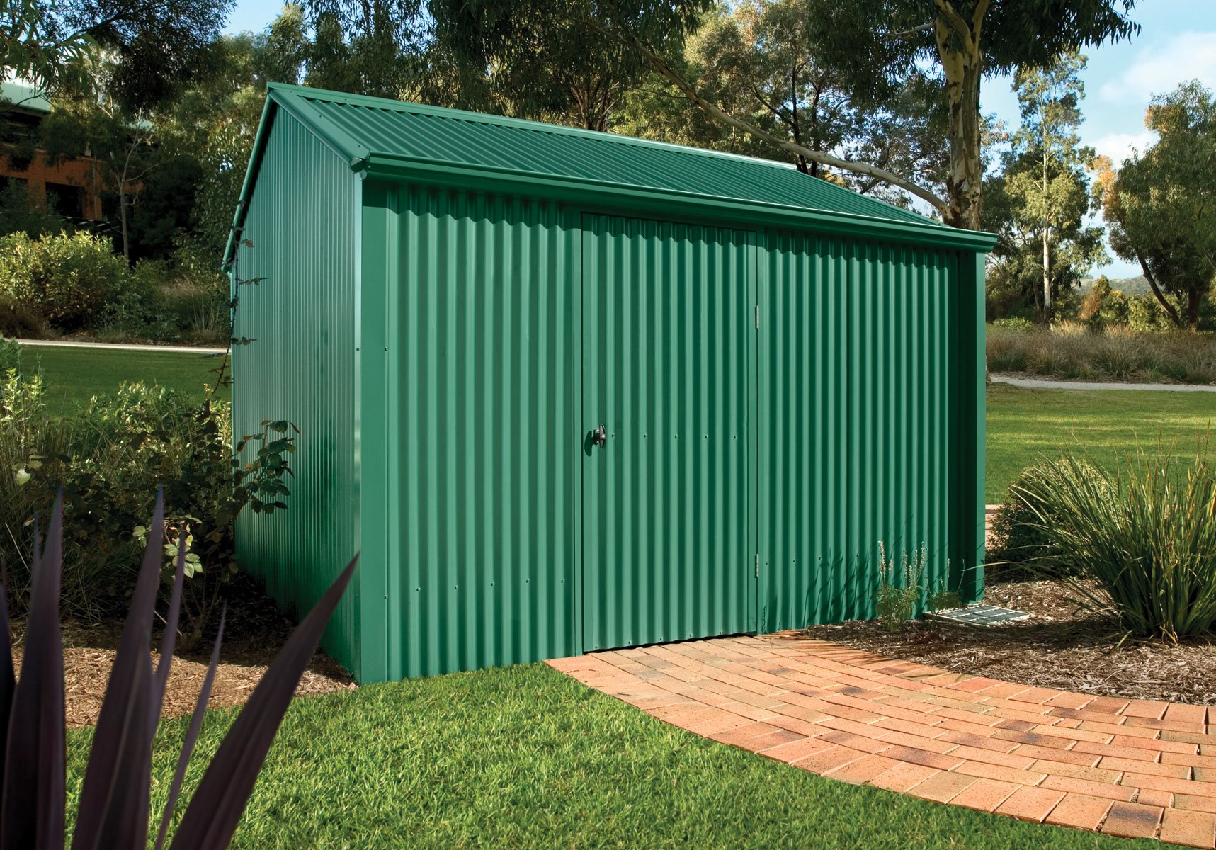 Handi-Heritage Shed H3 3.30X3.30 Roof:Slate Grey Wall:Primrose