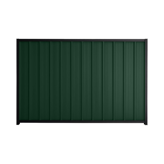 Good Neighbour® Superdek® 900mm High Fence Panel Sheet: Caulfield Green Post/Track: Gun Metal Grey