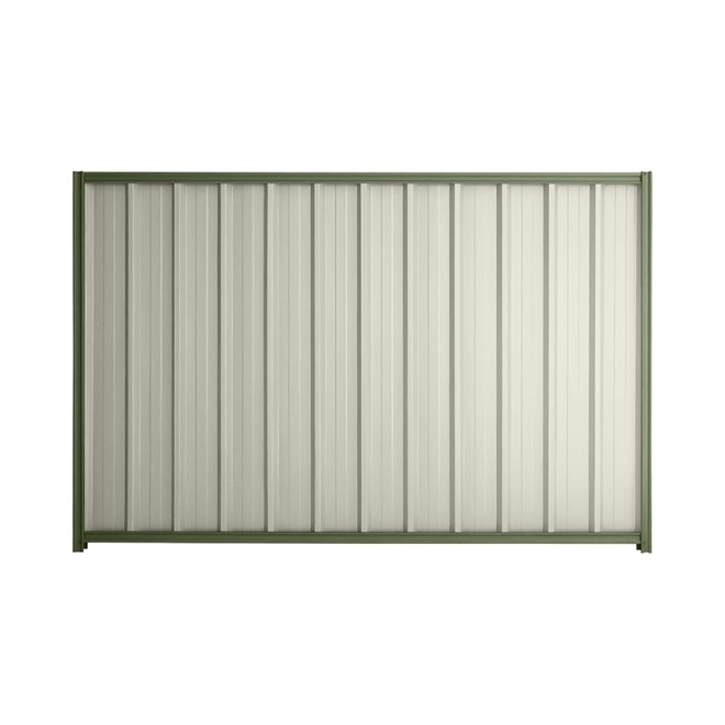 Good Neighbour® Superdek® 1500mm High Fence Panel Sheet: Off White Post/Track: Mist Green