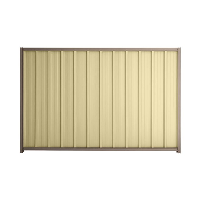Good Neighbour® Superdek® 1500mm High Fence Panel Sheet: Primrose Post/Track: Marsh