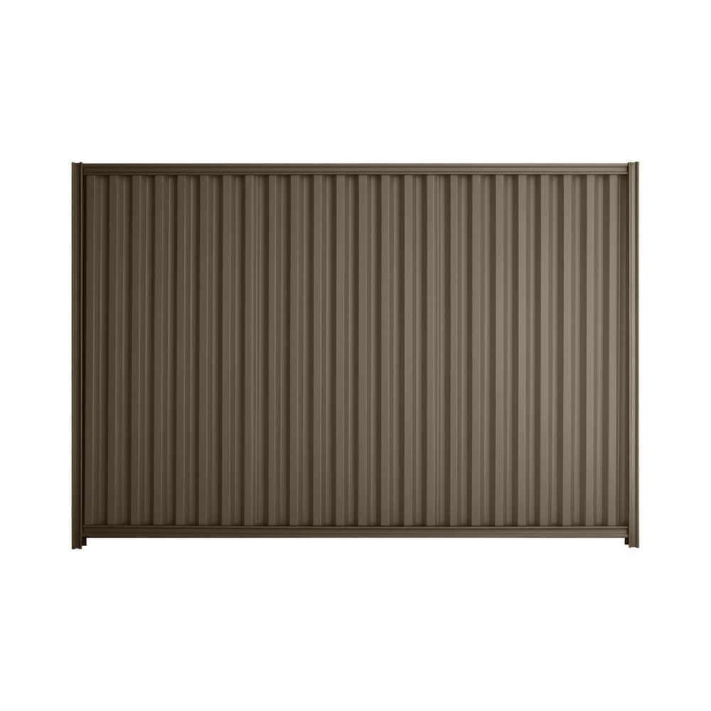Good Neighbour® Smartspan® 1500mm High Fence Panel Sheet: Banyan Brown Post/Track: Banyan Brown