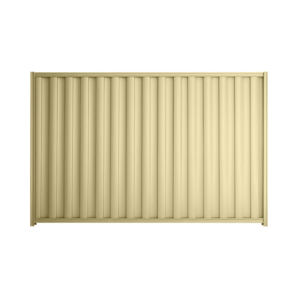 Good Neighbour® Wavelok® 900mm High Fence Panel Sheet: Primrose Post/Track: Primrose