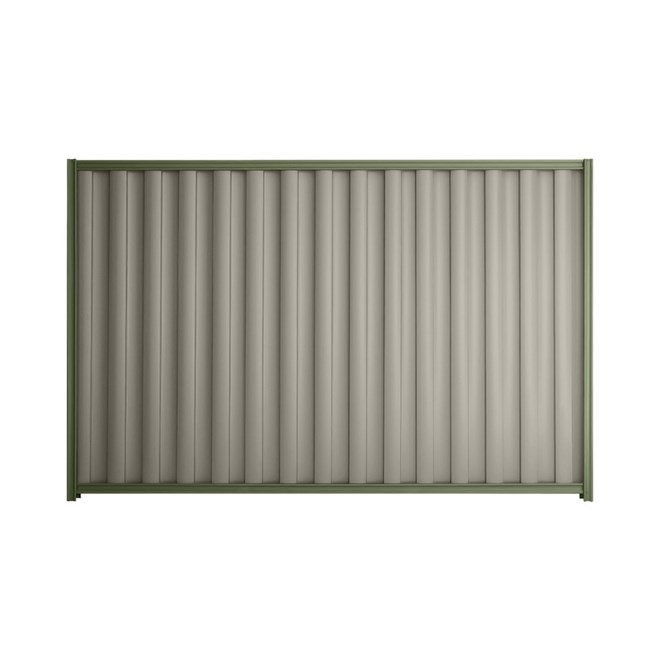 Good Neighbour® Wavelok® 1200mm High Fence Panel Sheet: Birch Post/Track: Mist Green