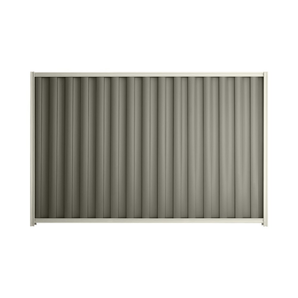 Good Neighbour® Wavelok® 1200mm High Fence Panel Sheet: Marsh Post/Track: Off White