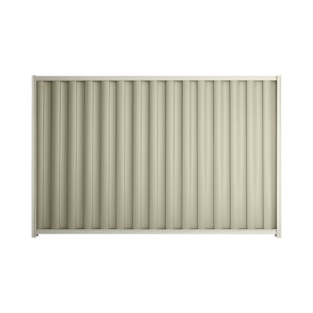 Good Neighbour® Wavelok® 1200mm High Fence Panel Sheet: Moss Vale Sand Post/Track: Off White
