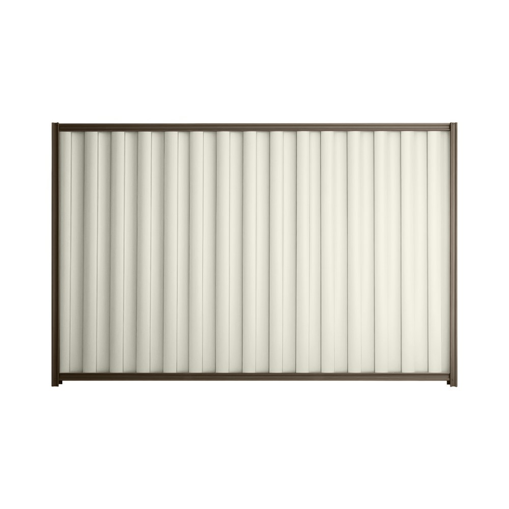Good Neighbour® Wavelok® 1200mm High Fence Panel Sheet: Off White Post/Track: Banyan Brown