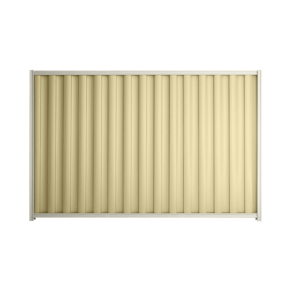 Good Neighbour® Wavelok® 1200mm High Fence Panel Sheet: Primrose Post/Track: Off White