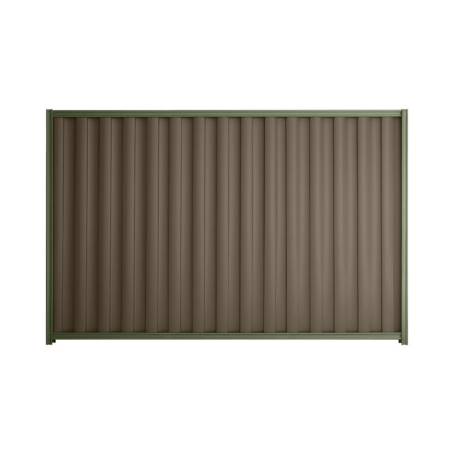 Good Neighbour® Wavelok® 1500mm High Fence Panel Sheet: Banyan Brown Post/Track: Mist Green