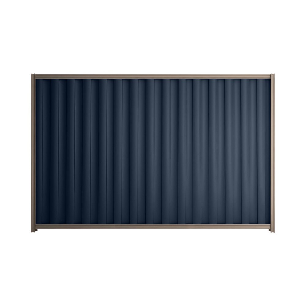 Good Neighbour® Wavelok® 1500mm High Fence Panel Sheet: Mountain Blue Post/Track: Marsh