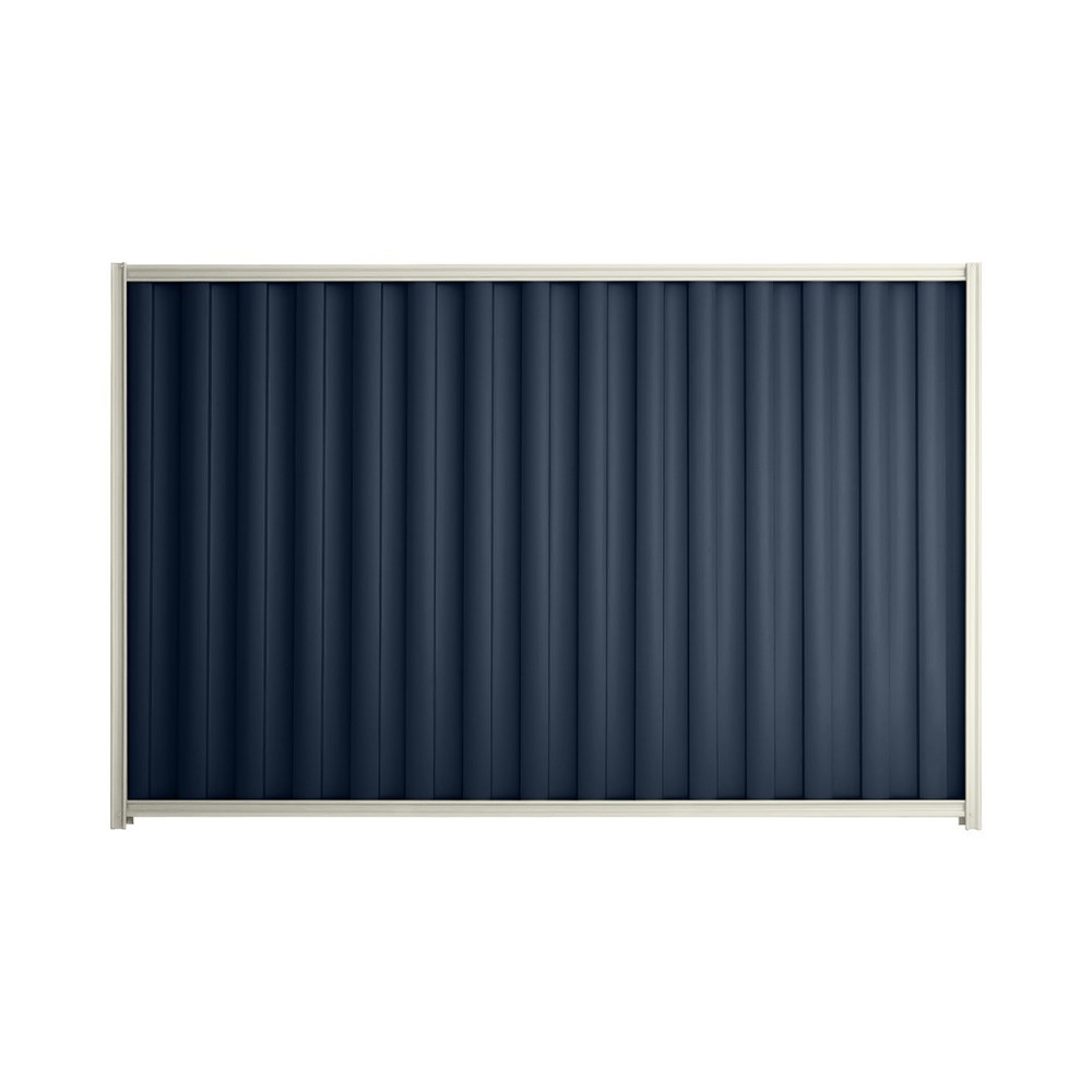 Good Neighbour® Wavelok® 1500mm High Fence Panel Sheet: Mountain Blue Post/Track: Off White
