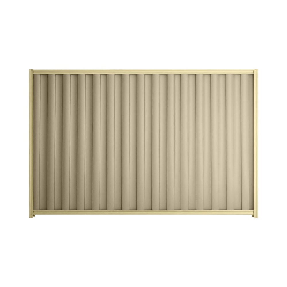Good Neighbour® Wavelok® 1500mm High Fence Panel Sheet: Merino Post/Track: Primrose