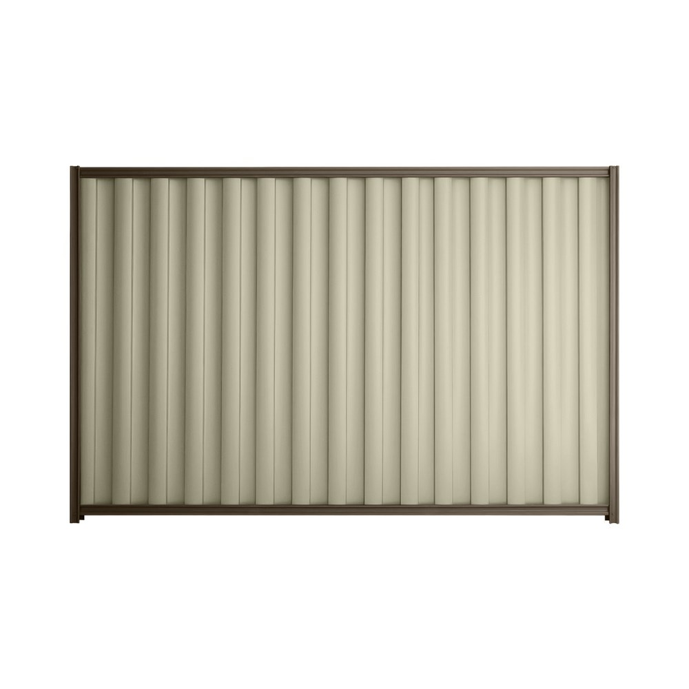 Good Neighbour® Wavelok® 1500mm High Fence Panel Sheet: Moss Vale Sand Post/Track: Banyan Brown