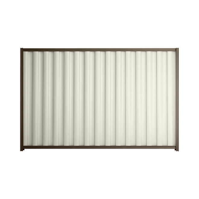 Good Neighbour® Wavelok® 1500mm High Fence Panel Sheet: Off White Post/Track: Banyan Brown