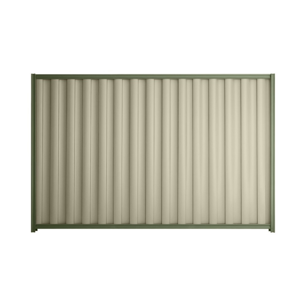 Good Neighbour® Wavelok® 2100mm High Fence Panel Sheet: Moss Vale Sand Post/Track: Mist Green