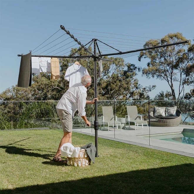 Hills Rotary 7 Clothesline Surf Mist