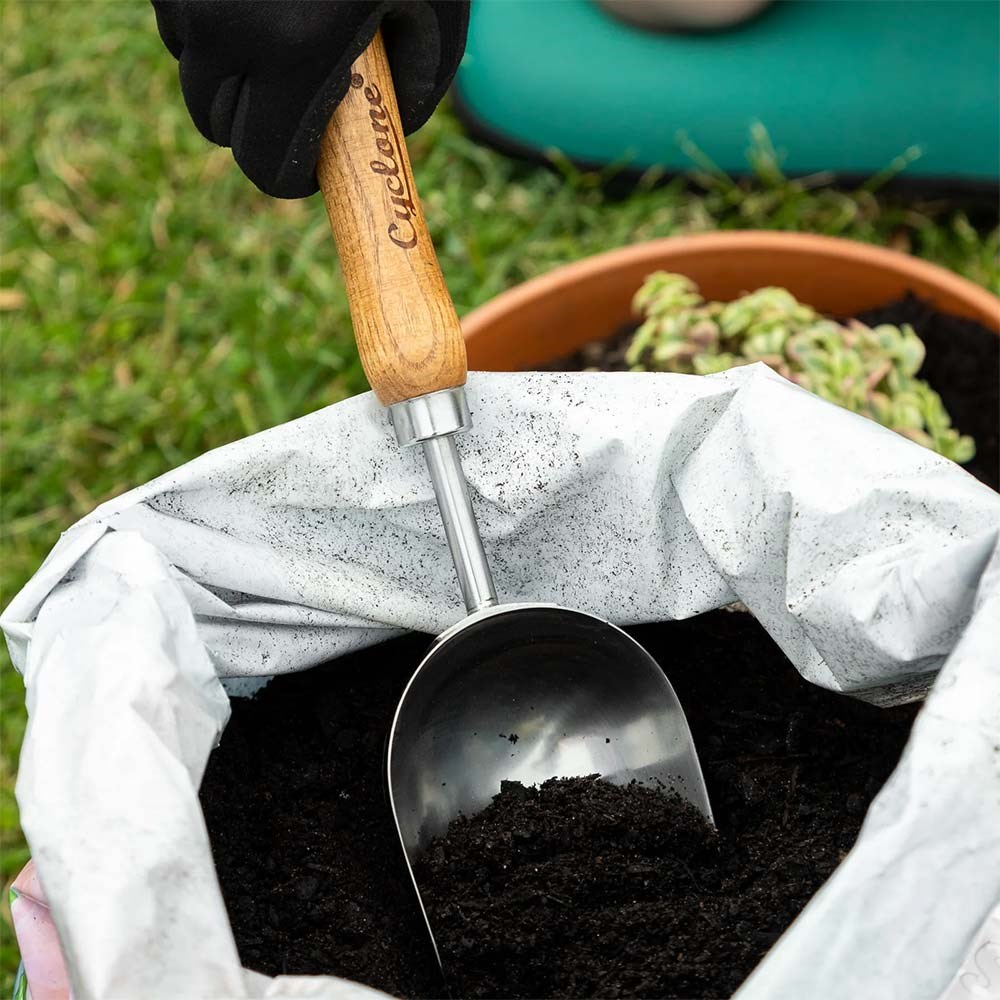 Cyclone Potting Scoop