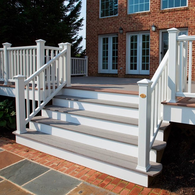 Trex® Transcend Stair Rail Kit With Square Balusters Classic White